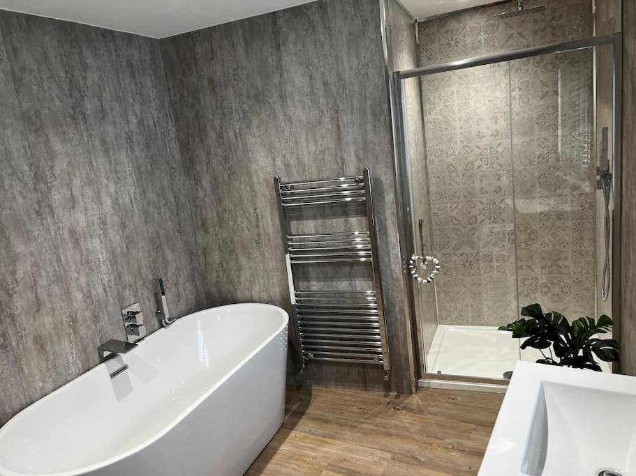 Ulverston Stunning 1 Bedroom Apartment Ngoại thất bức ảnh